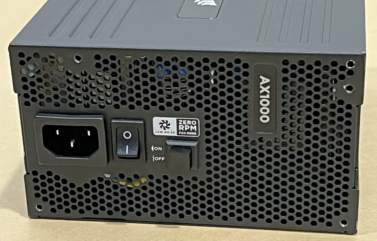 Corsair コルセア AX1000 1000W ATX電源 80PLUS TITANIUM_画像3