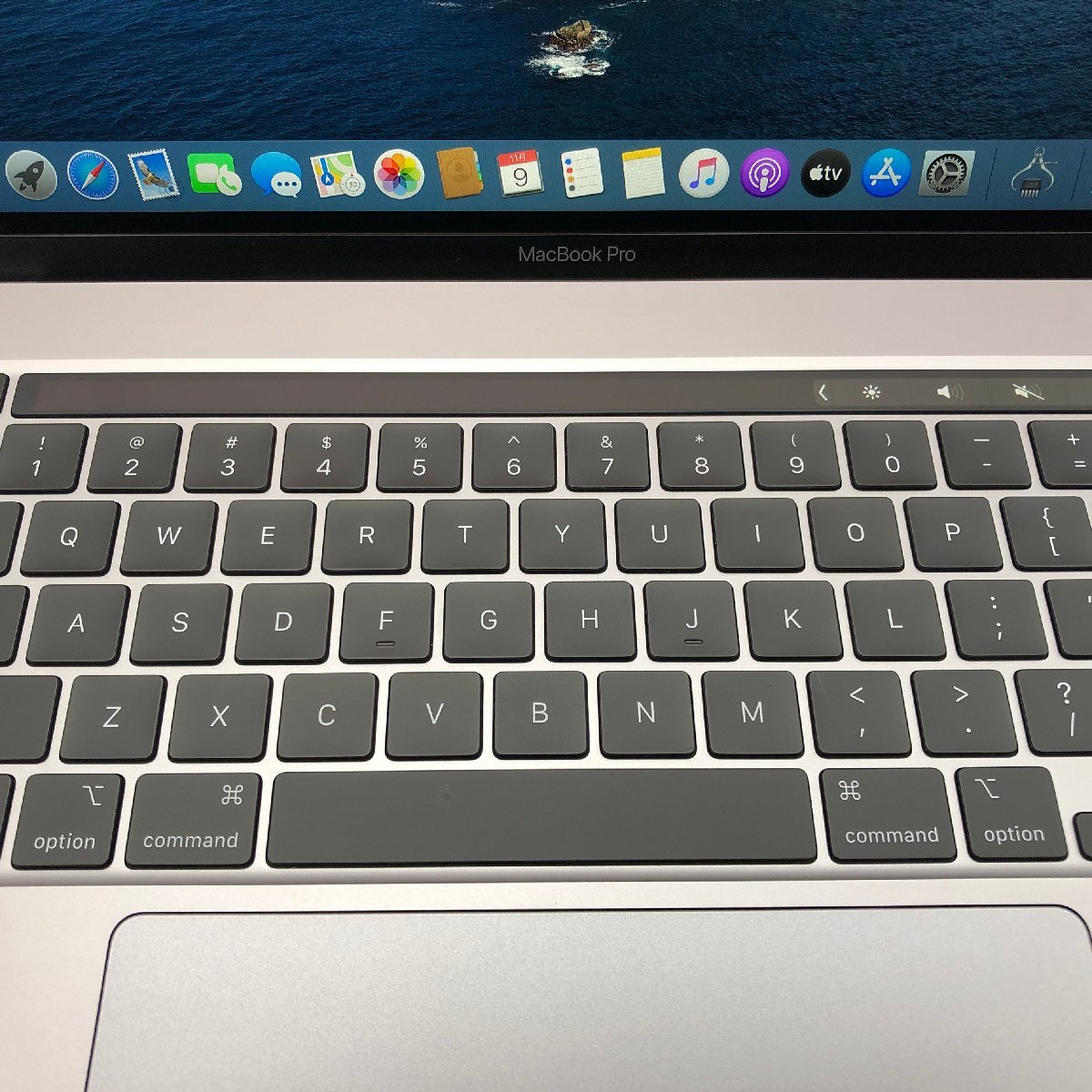 Apple MacBook Pro 16-inch 2019 Core i7 2.60GHz/16GB/512GB(NVMe) 〔1109N39〕_画像8