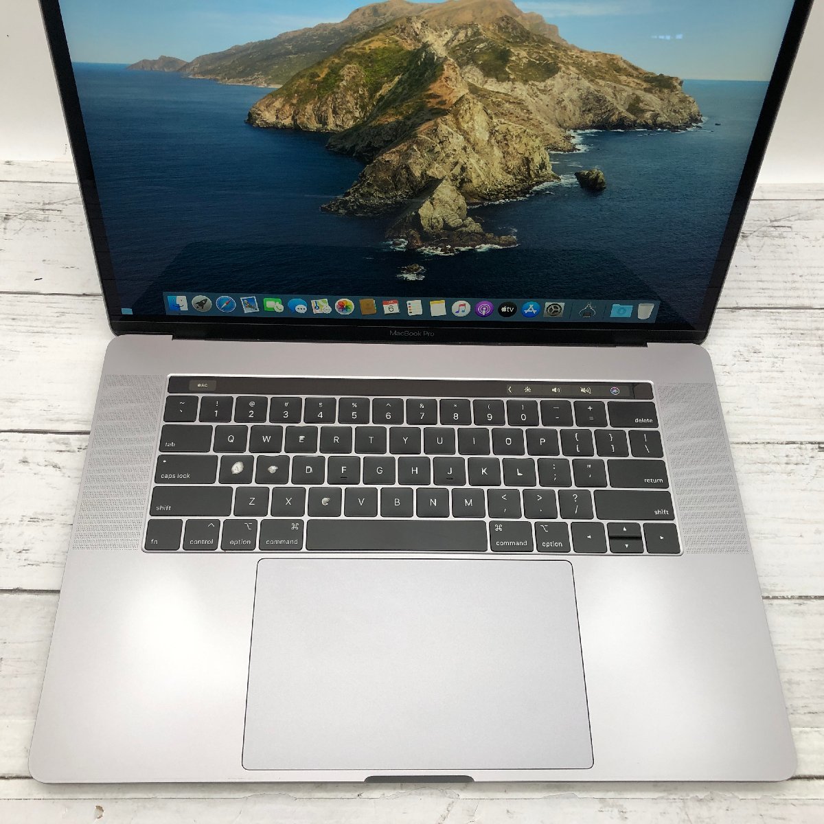 Apple MacBook Pro 15-inch 2018 Core i7 2.20GHz/32GB/256GB(NVMe) 〔1106N07〕_画像3