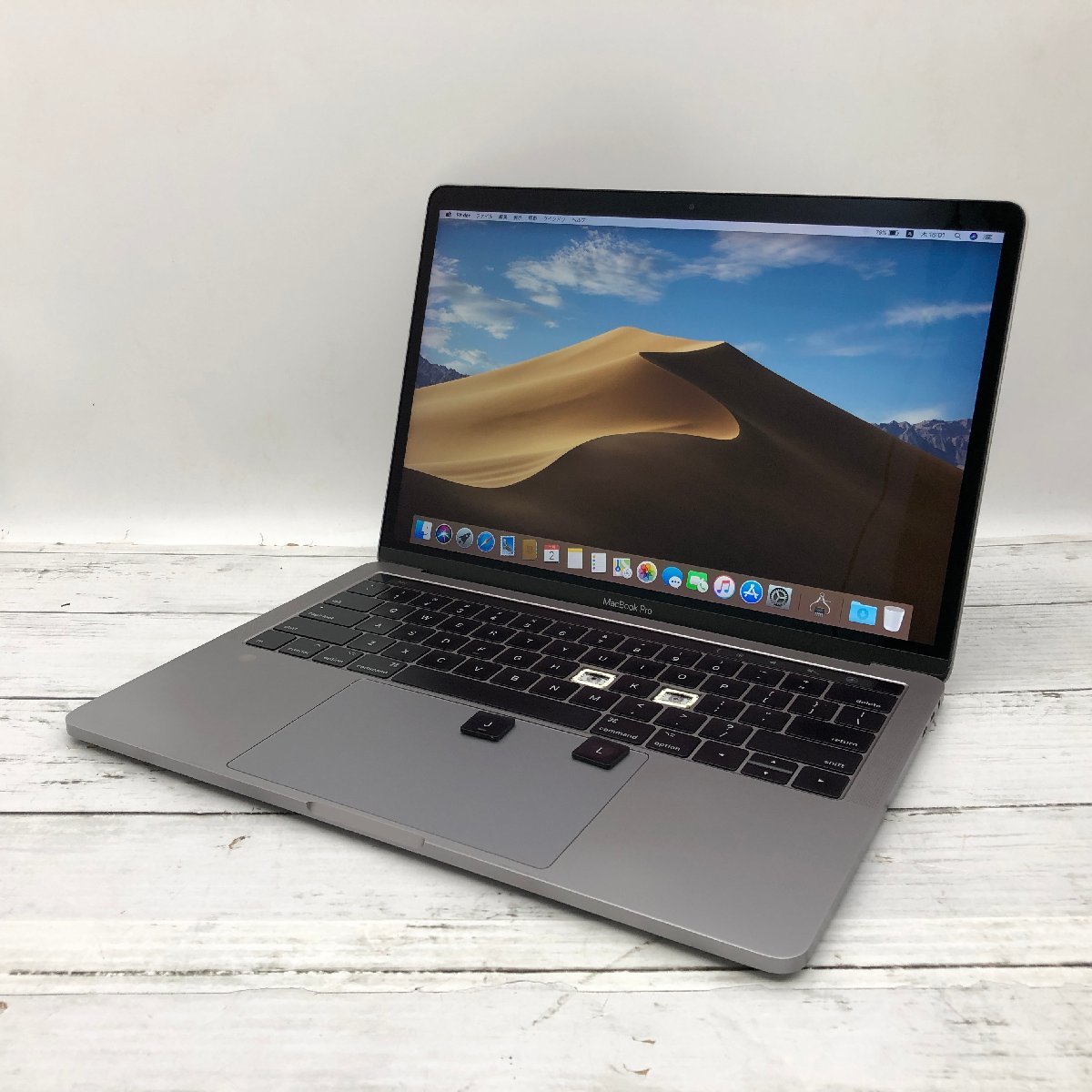 Apple MacBook Pro 13-inch 2017 Four Thunderbolt 3 ports Core