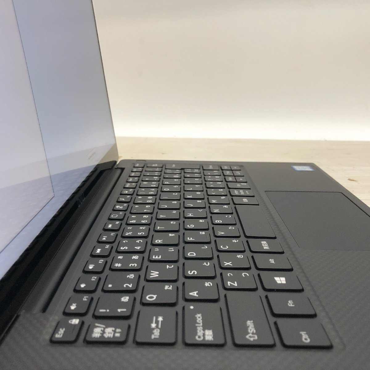 DELL XPS 13 9380 Core i7 8665U 1.90GHz/16GB/なし 〔1115N40〕_画像4