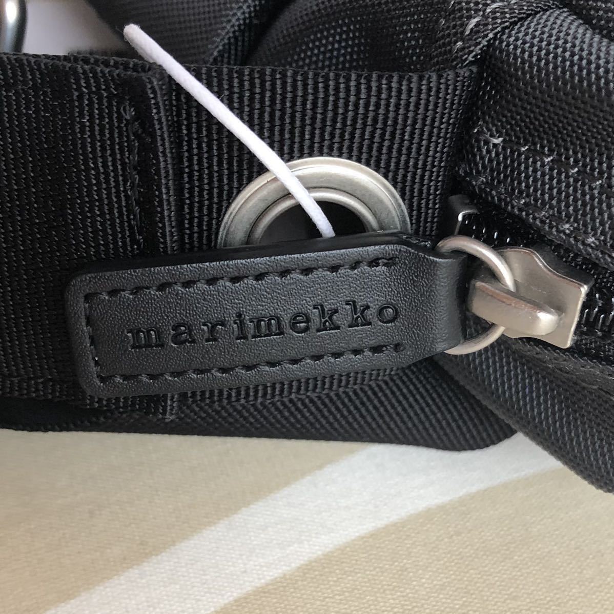 新品 marimekko CASH&CARRY BAG マリメッコ キャッシュ&キャリー ショルダーバッグ ブラック_画像7