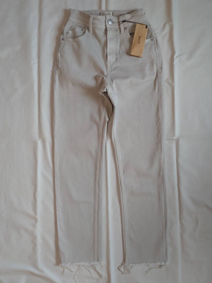  used beautiful goods *BAILA publication YANUK Yanuk High Waist ANNETTE high waist a net cut off strut Denim pants SND gray ju22