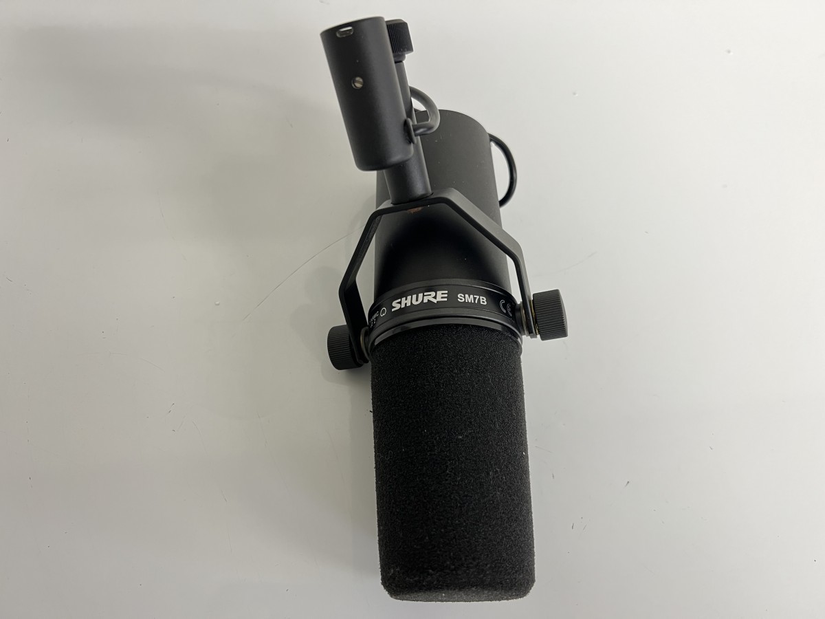 未使用品！SHURE SM7B ダイナミックマイク レジェンダリーボーカル