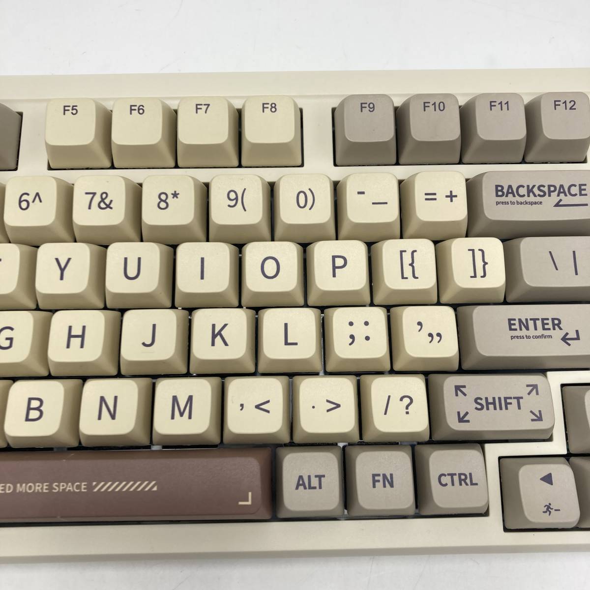 【訳あり】EPOMAKER RT100 97キー ゲーミングキーボード /Y12320-B2_画像4