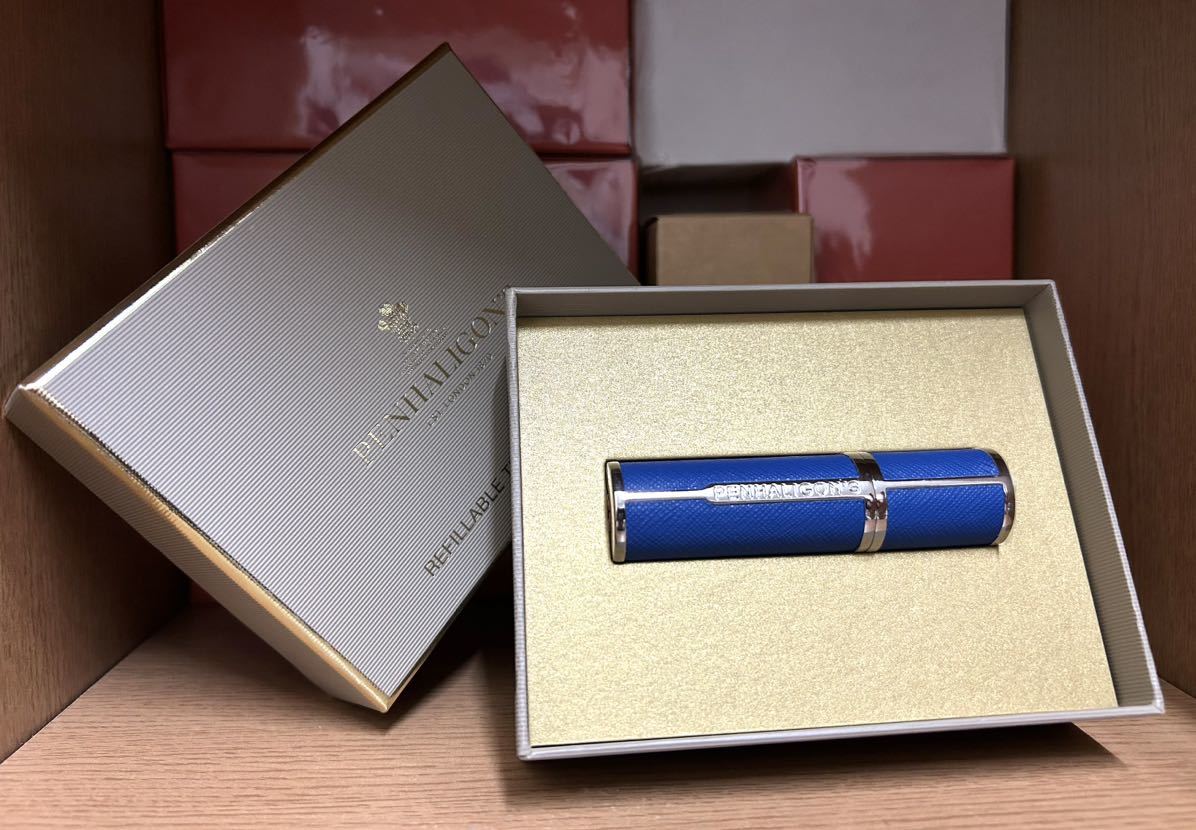 { free shipping } pen is li gun travel atomizer 5ml Admiral blue * unused * #TRAVEL ATOMISER by TRAVALO # tiger va-ro