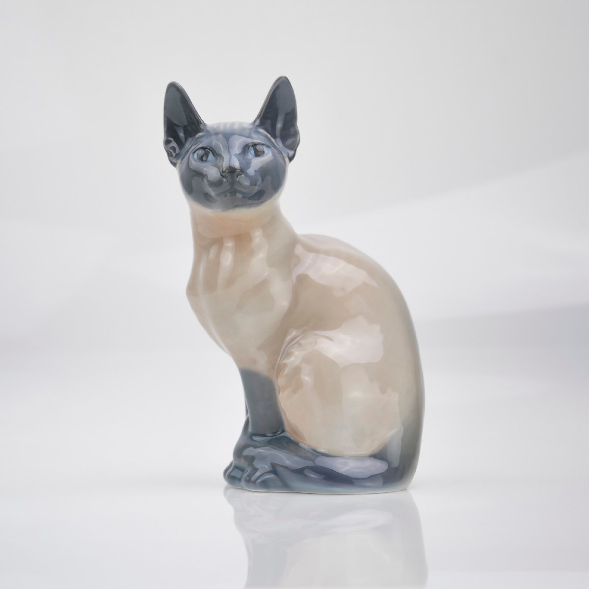 ロイヤルコペンハーゲン ROYAL COPENHAGEN シャムネコ 猫 フィギュリン 置物_画像2