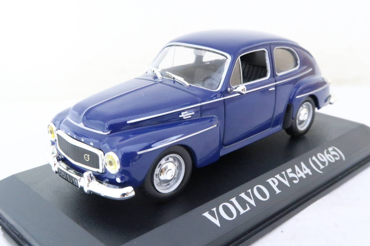 VOLVO PV544 (1965) ボルボ 1/43 イシコ_画像1