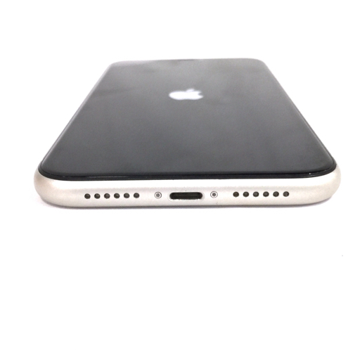 docomo Apple iPhone 11 MWM22J/A 128GB ホワイト 利用制限〇 スマホ 本体 SIMロック解除済 g130_画像3