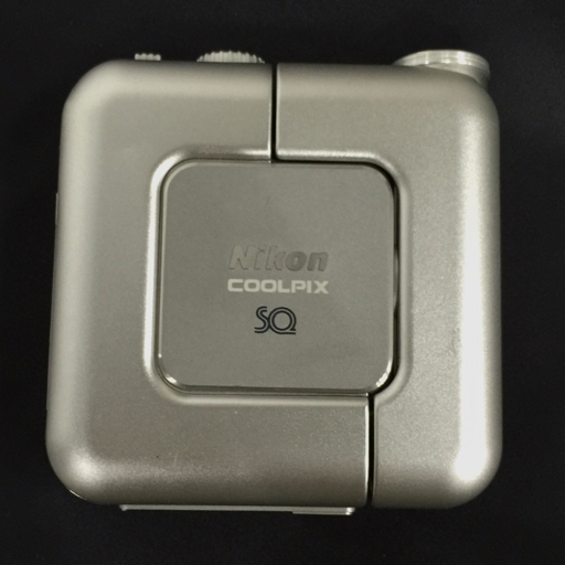 Nikon COOLPIX SQ 5.6-16.8mm 1:2.7-4.8 コンパクトデジタルカメラ シルバー QR122-190_画像2