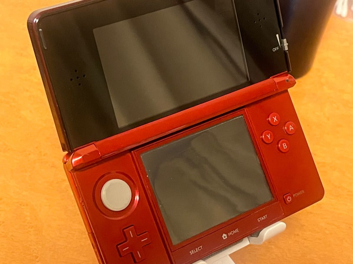 最終値下げ お早めに ポケモンバンク入り任天堂3DSメタリックレッド＆ポケモンサンムーンセット。