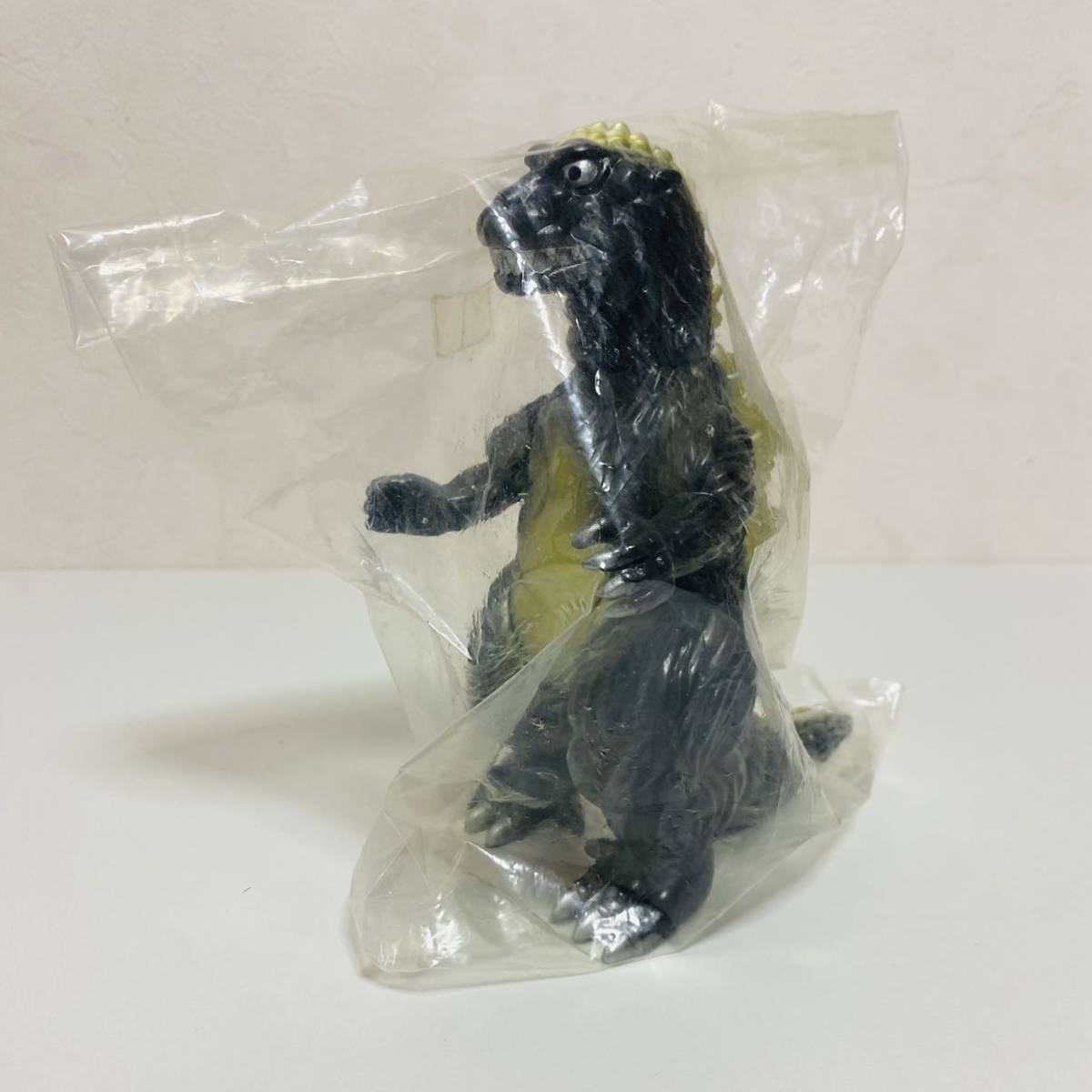 SECRET BASE 東宝怪獣キャラクター BIG SCALE X-RAY Godzilla SECRET BASE 東宝怪獣キャラクター BIG SCALE X-RAY Godzilla