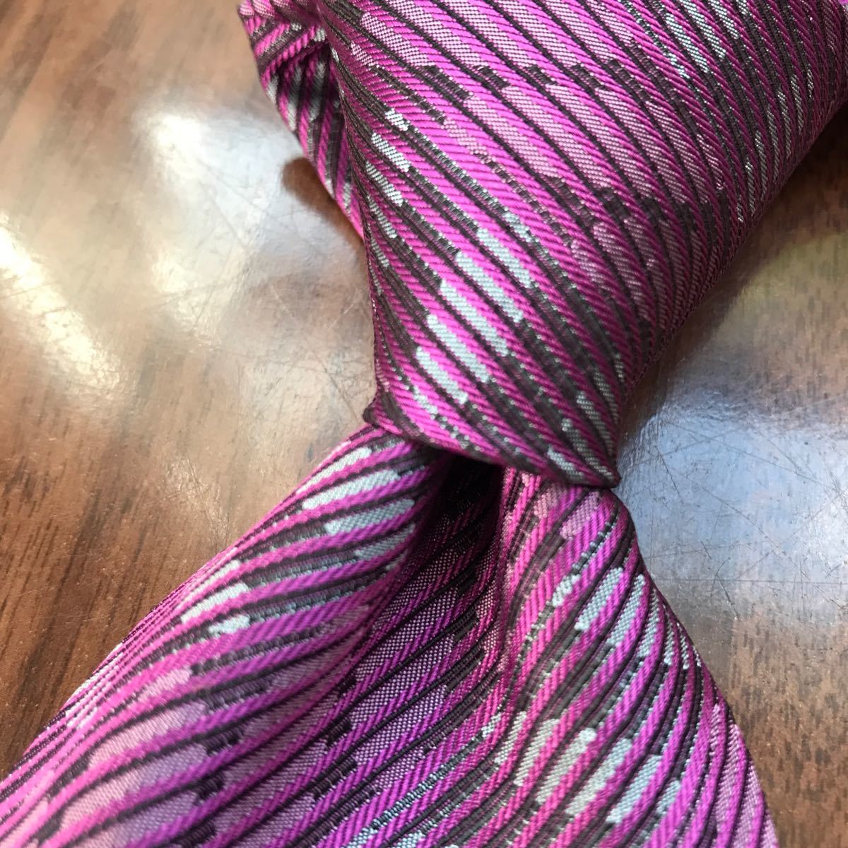 ESCADA Escada галстук лиловый 
