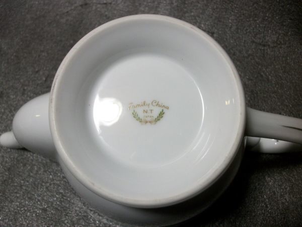 古猫】NT ティーポット・レトロポップな椿つばき柄/金縁●高さ160×左右2555mm●Family China NT JAPAN 茶器_画像8