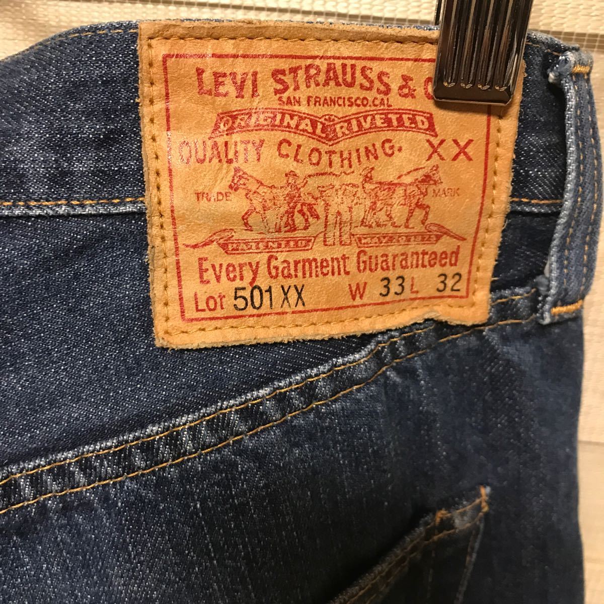 LEVIS 501xx w33 bigE 赤耳　隠しリベット_画像3