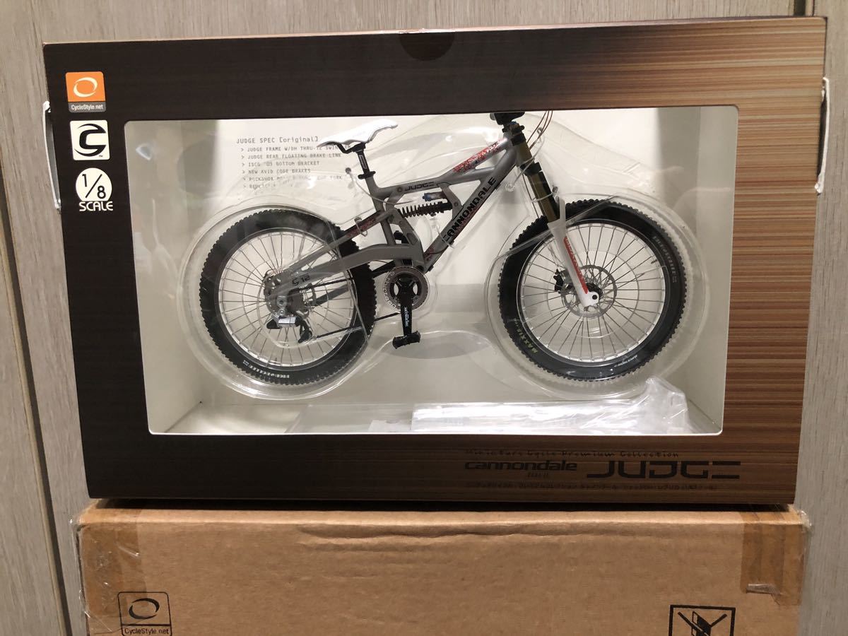 ミニチュアサイクルコレクション キャノンデール ジャッジDH 1/8 Cannondale JUDGE_画像2