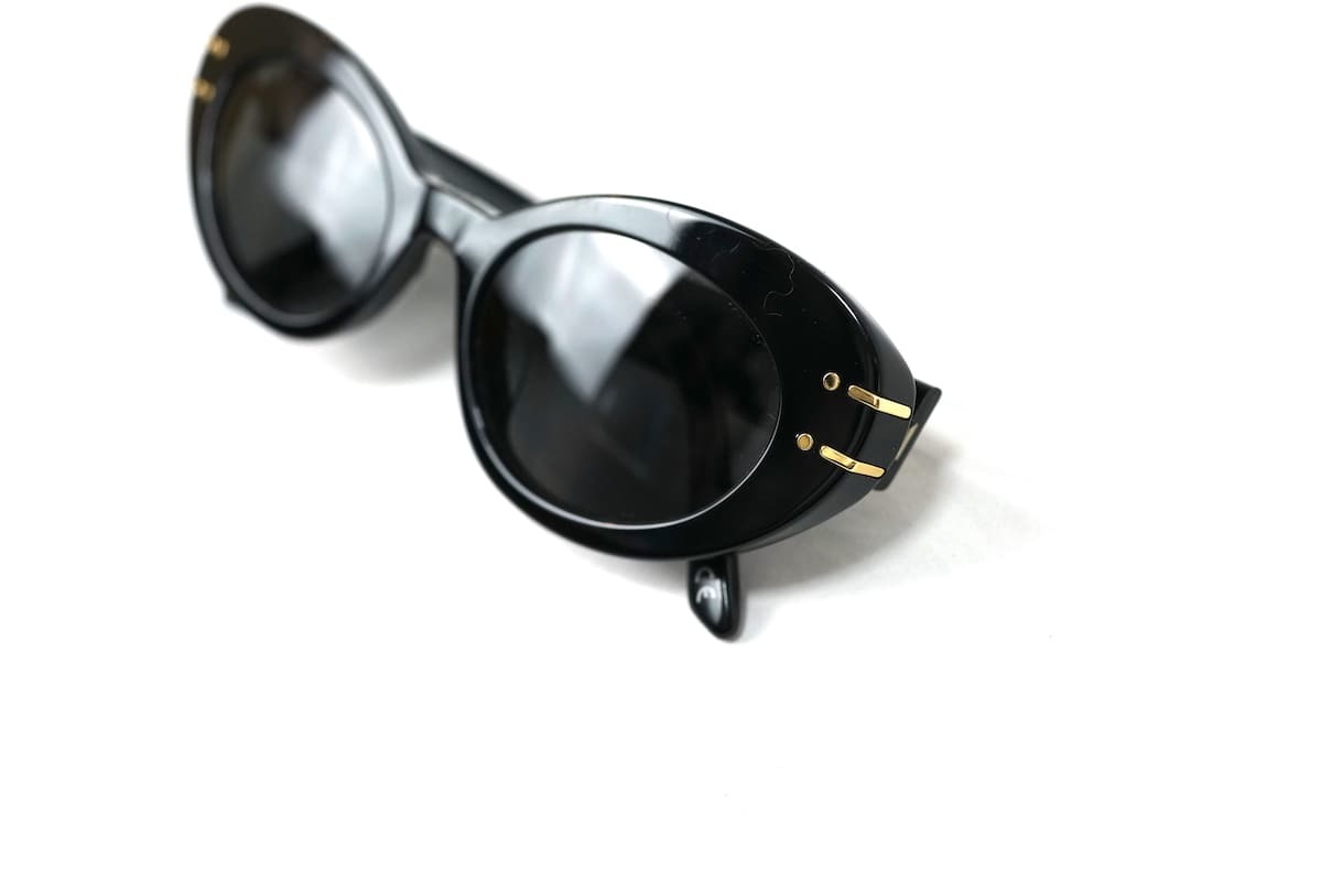 中古 CHRISTIAN DIOR DiorSignature B3U Black Butterfly 中古 CHRISTIAN DIOR DiorSignature B3U Black Butterfly