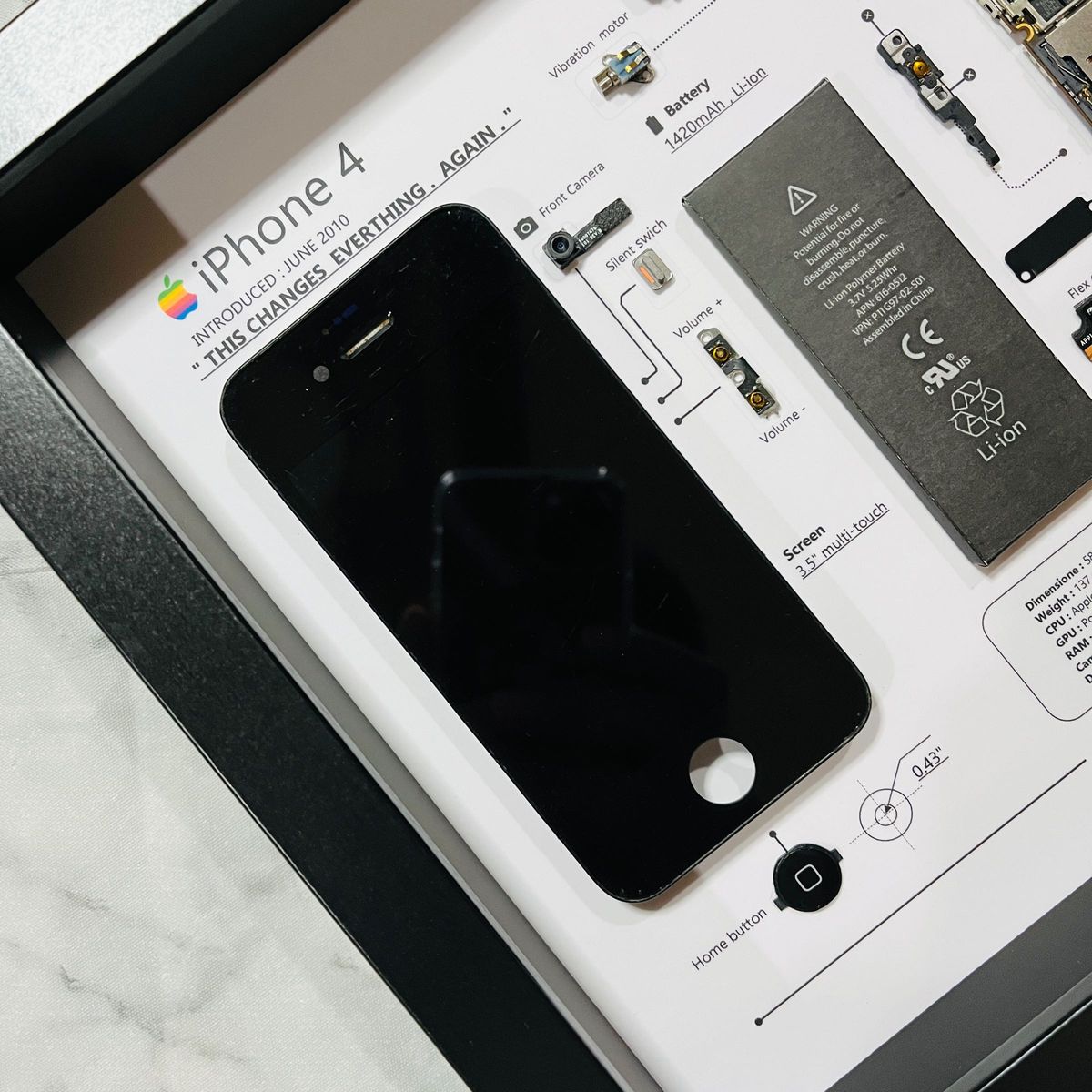 iPhone 4 Black 標本アート ボックスフレーム仕様 (A4サイズ iPhone 4 Black 標本アート ボックスフレーム仕様 (A4サイズ