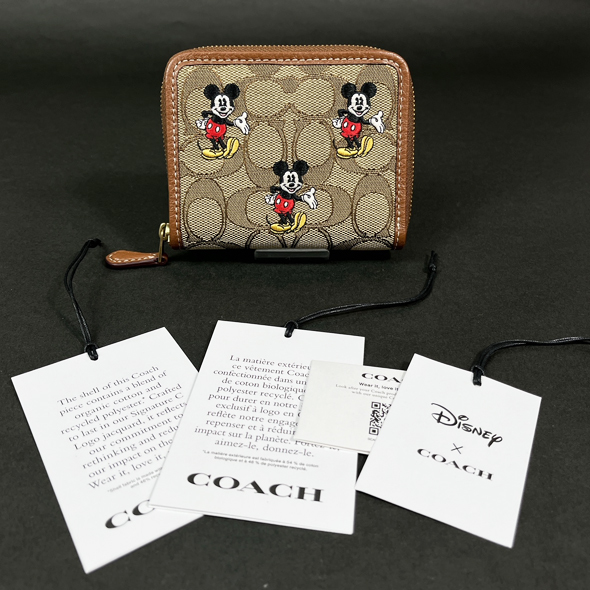 【COACH 本物 新品 コーチUSAアウトレット正規品】COACH X DISNEY コラボ ミッキーマウス 二つ折り財布 財布 CN035  レディース 新作