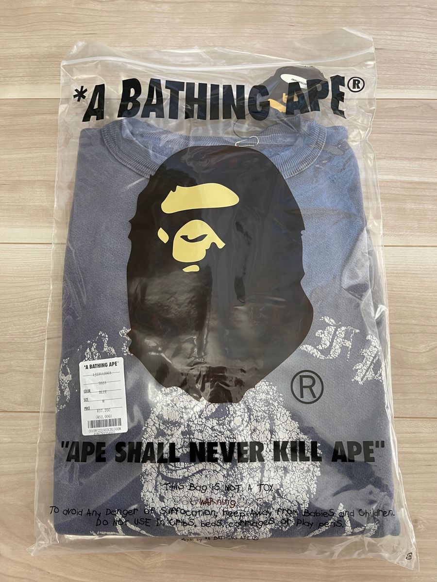 セントマイケル × BAPE』 SAINT M×××××× Gorilla Crewneck セントマイケル × BAPE』 SAINT M×××××× Gorilla Crewneck