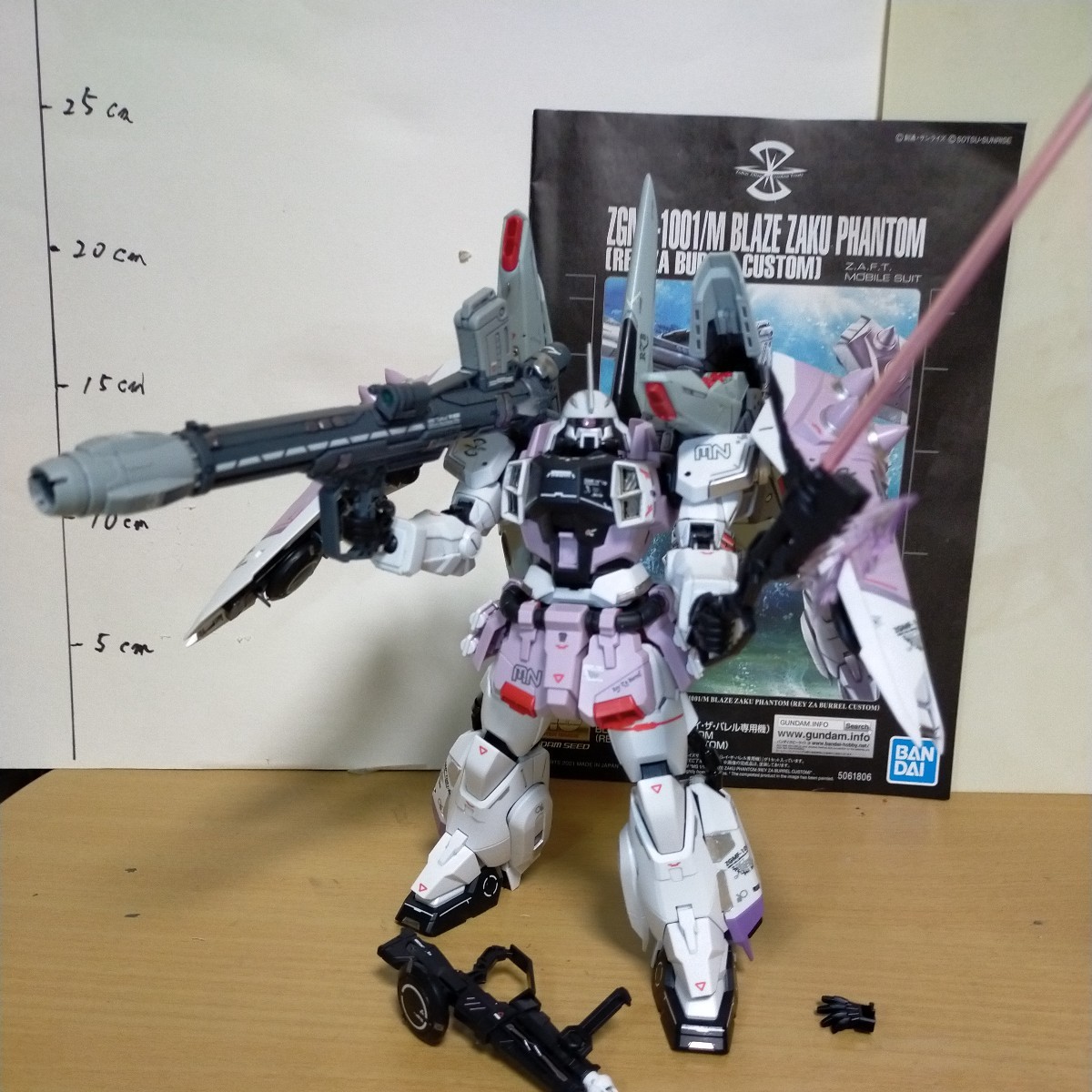新春初売り MG プレバン限定 1/100 SEED 完成品 ブレイズザクファントム 完成品