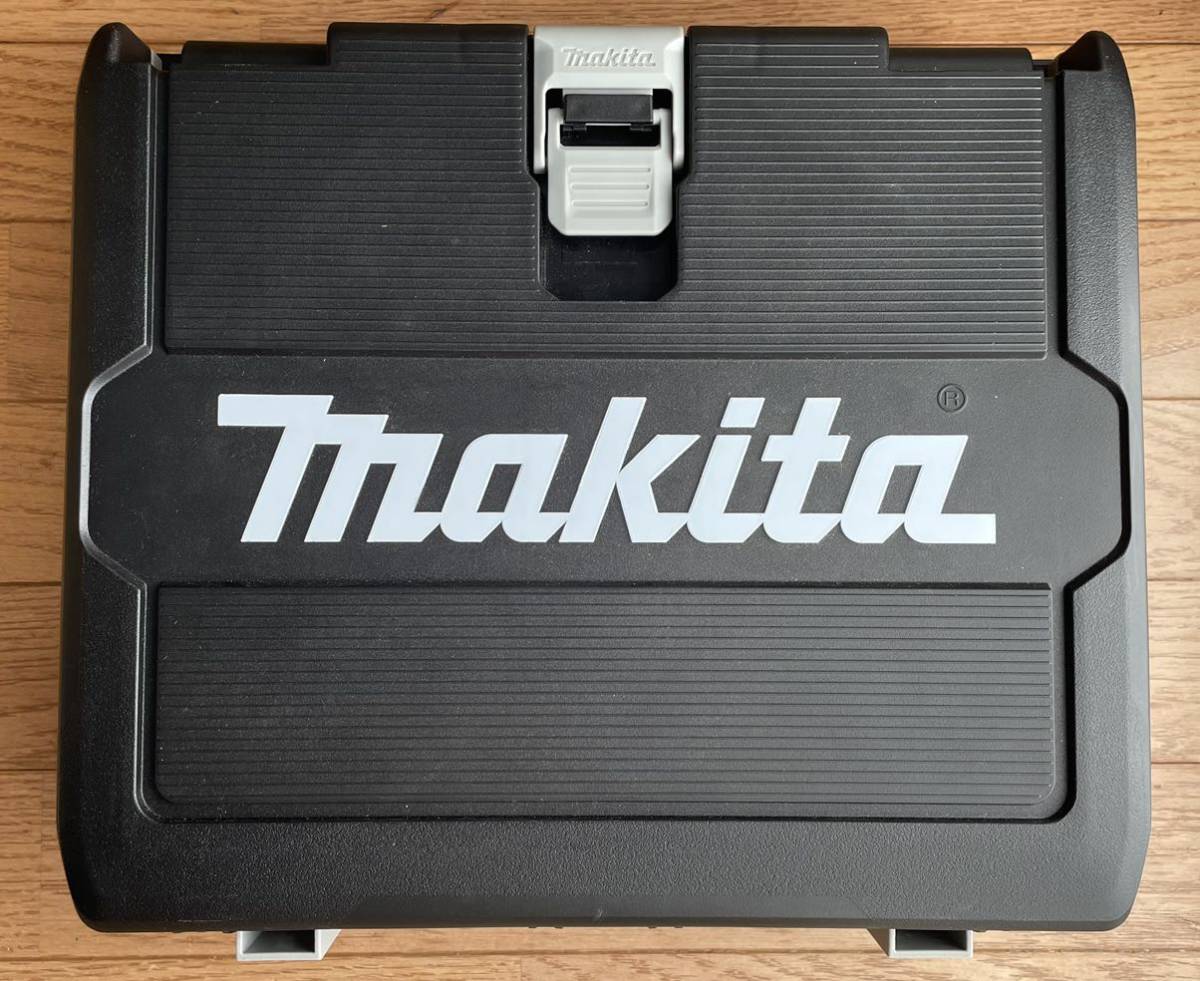 未使用 makita マキタ 18V 充電式 インパクトドライバ バッテリー2個 + 充電器 TD172DRGX td172_画像2