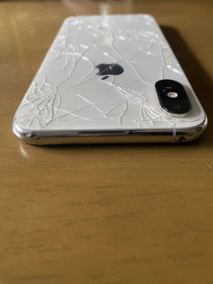iPhoneXS 512GB シルバー ジャンク SIMフリー 美品のリモワのケース付き_画像4