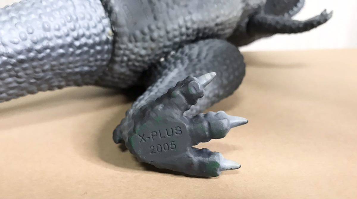 X-PLUS エクスプラス　暴君竜　ティラノサウルス　開封品　中古　ソフビ　キングコング　恐竜_画像5