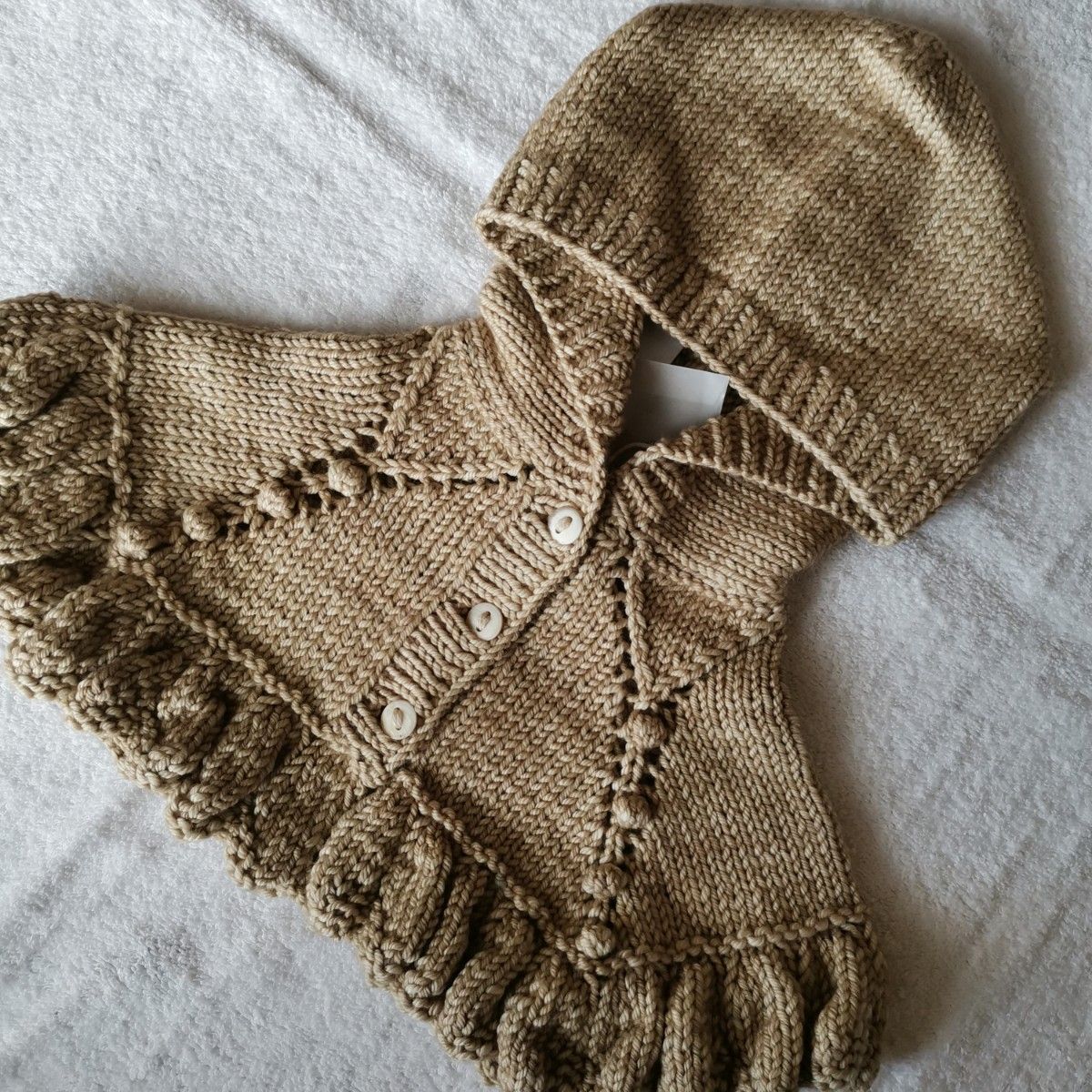 新品 2-4y Misha & Puff Capelet Alabaster|Yahoo!フリマ(旧 新品 2-4y Misha & Puff Capelet Alabaster|Yahoo!フリマ(旧