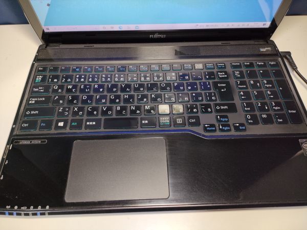 【一部ジャンク】富士通 LIFEBOOK AH56/M FMVA56MB i7仕様(CPU等欠品) BIOS起動可能 マザーボード 液晶難 キーボード【動作確認済み】_画像3