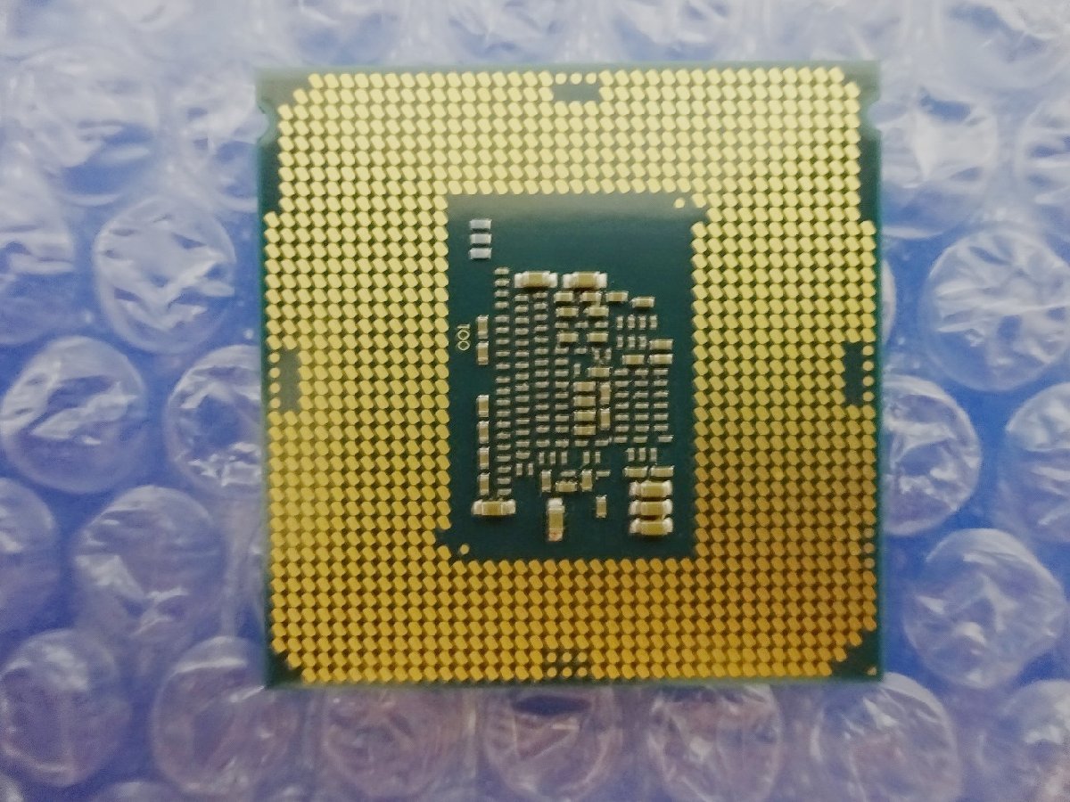 【現状品】【1枚】CPU / SR2HG / i3-6100 / 3.70GHz / CPU / INTEL / デスクトップ / ワークステーション /_画像2