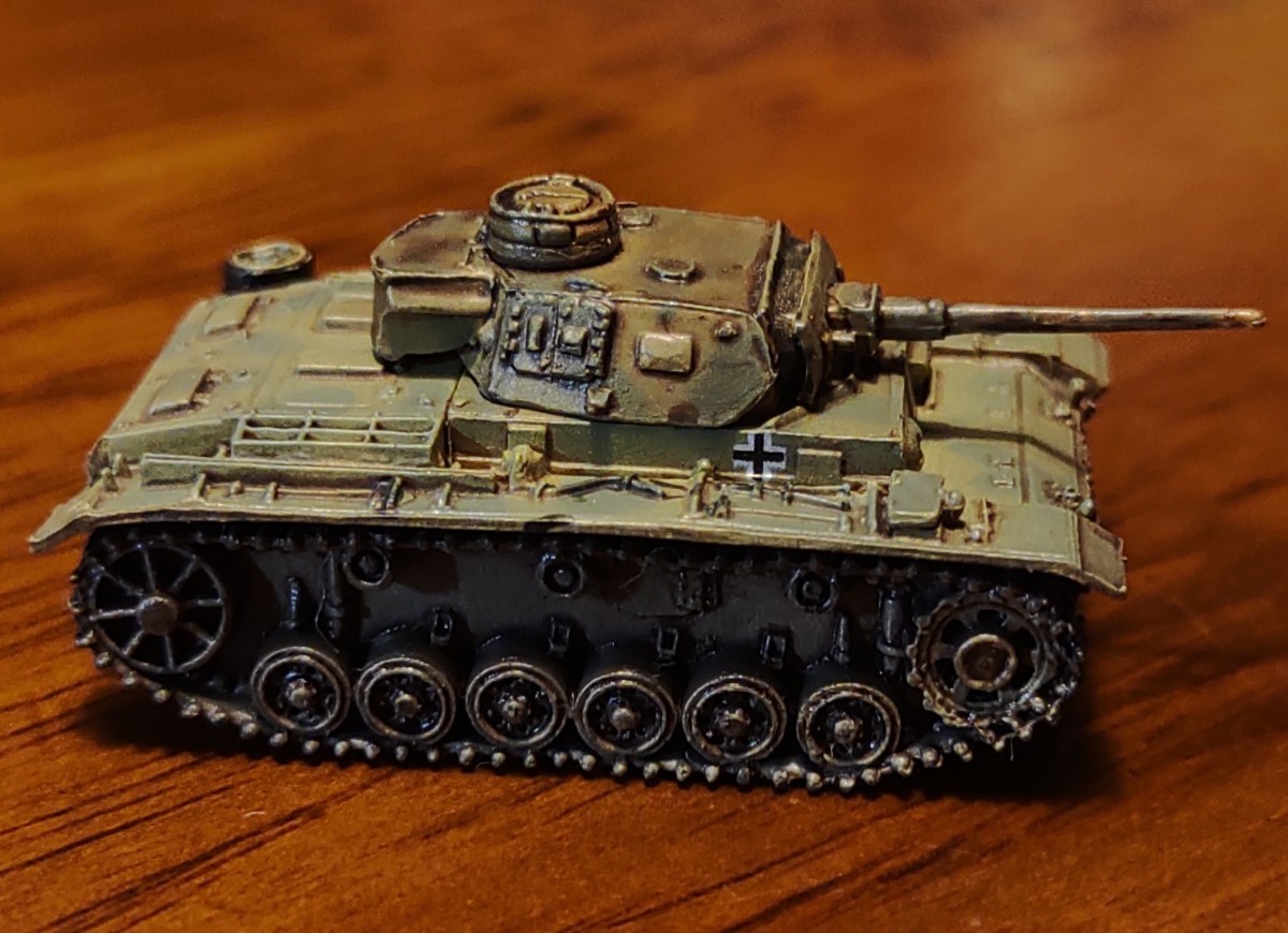 ワールドタンクミュージアム 1/144 Ⅲ号戦車J型 2色迷彩 グレー ワールドタンクミュージアム 1/144 Ⅲ号戦車J型 2色迷彩 グレー