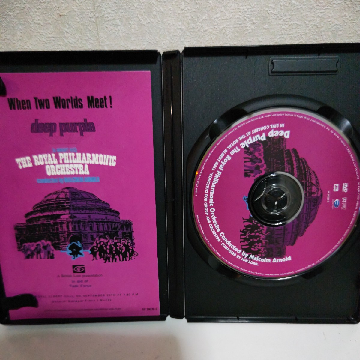 DEEP PURPLE/Concerto for Group and Orchestra 1969 輸入盤DVD ディープ・パープル リッチー・ブラックモア 国内プレーヤー再生可_画像4