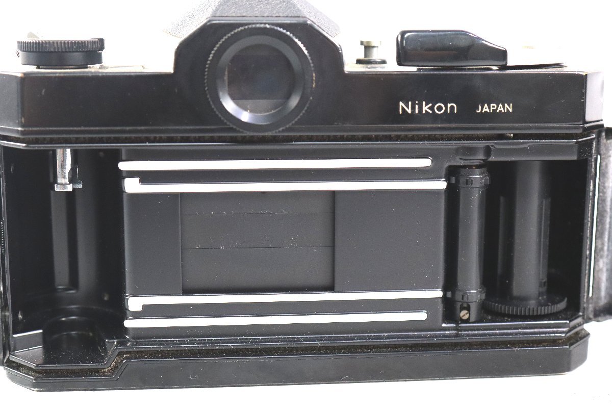 ジャンク品 Nikon nikomat FT ニコン ニッコマート 一眼レフカメラ カメラ 本体 フィルムカメラ マニュアルフォーカス_画像10