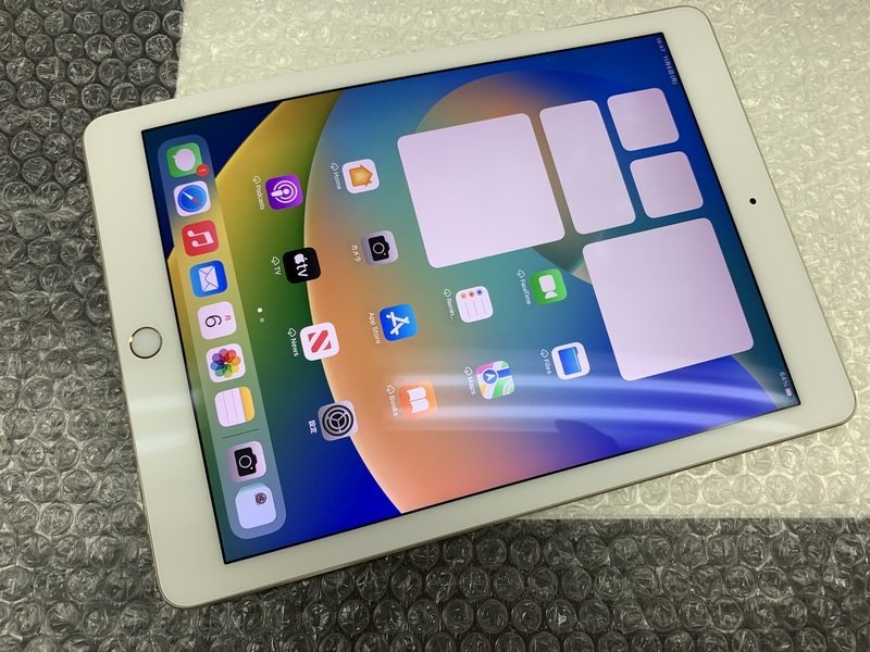 DW672 SIMフリー iPad Pro 9.7インチ Wi-Fi+Cellular A1674 ゴールド