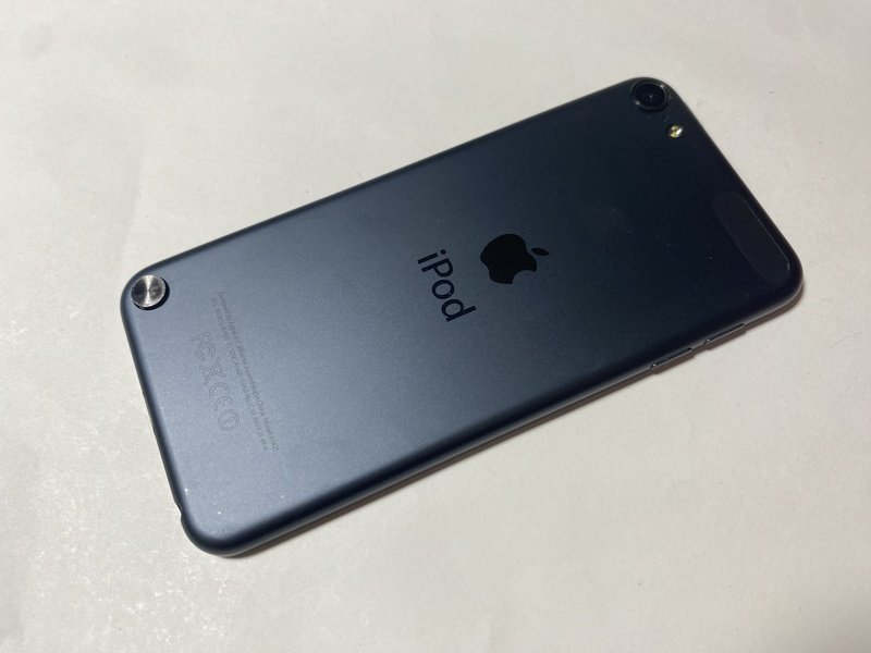 IC696 Wi-Fi iPod touch5 ブラック 32GB ロックOFF_画像2