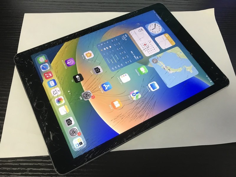 GH883 SIMフリー iPad Pro 9.7インチ Wi-Fi+Cellular 128GB スペースグレー ジャンク