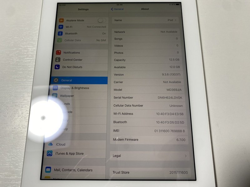 IC512 SoftBank iPad 3 Wi-Fi+Cellular ホワイト 16GB_画像3
