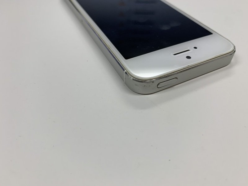DX869 au iPhone5 ホワイト 16GB 判定○ ジャンク ロックOFF_画像4