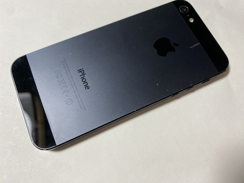 IC869 au iPhone5 ホワイト 16GB ジャンク ロックOFF_画像2