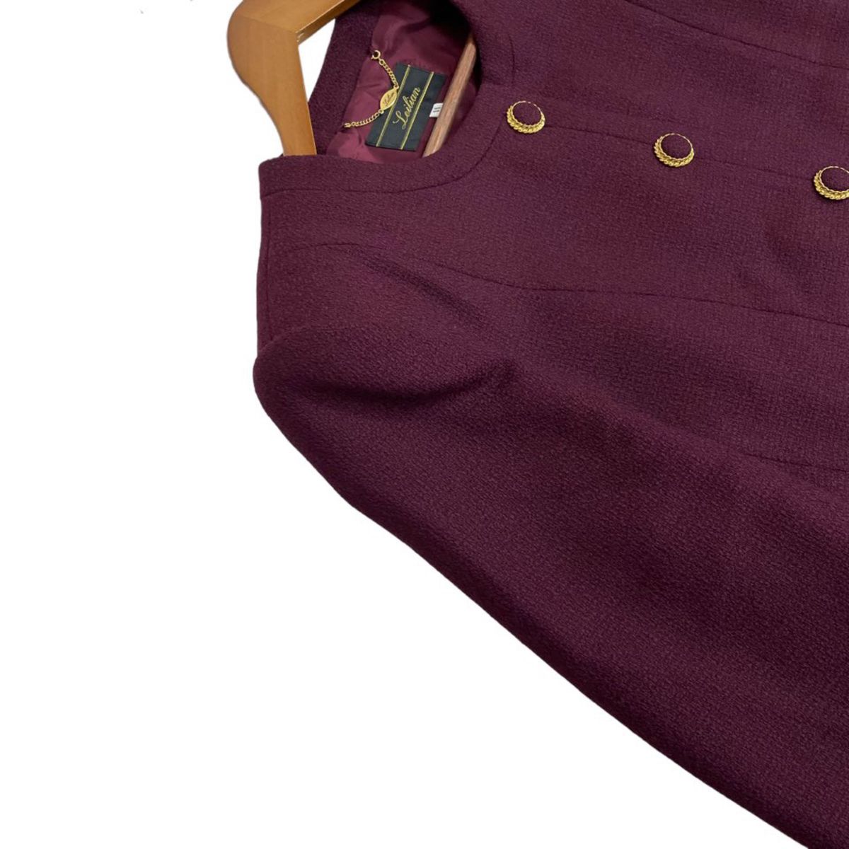 【大人オシャレ】　レリアン　セットアップ　ノーカラー　スカート　スーツ上下　金ボタン　ワインレッド　Lサイズ