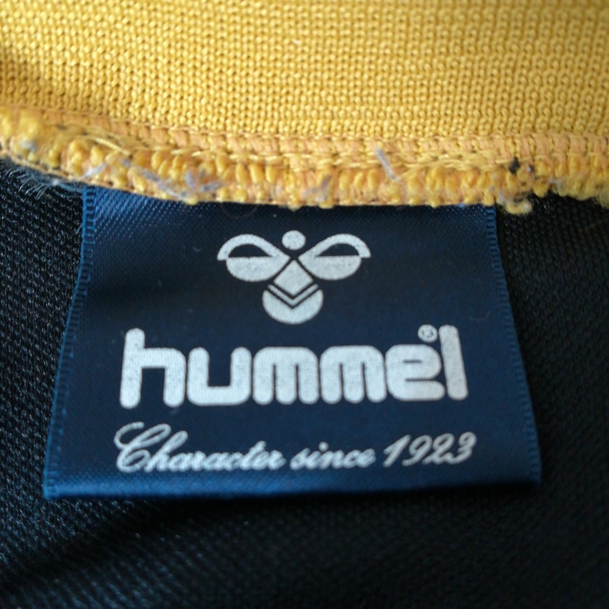 ★一円★hummel ヒュンメル トラックジャケット ジャージ上着 メンズ 左右ポケットあり 刺繍ロゴ 古着_画像5