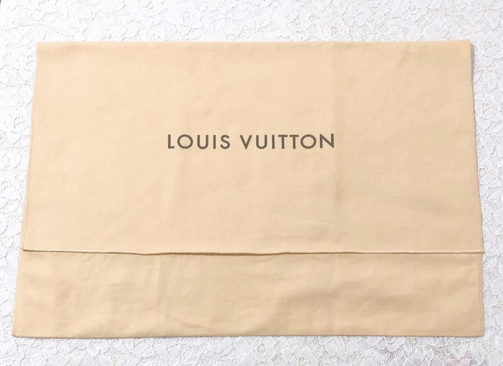 ルイヴィトン「 LOUIS VUITTON 」バッグ保存袋 旧型 (3214）正規品 付属品 内袋 布袋 フラップ型 ベージュ 55×37cmcmバッグ用 大きめ_画像1
