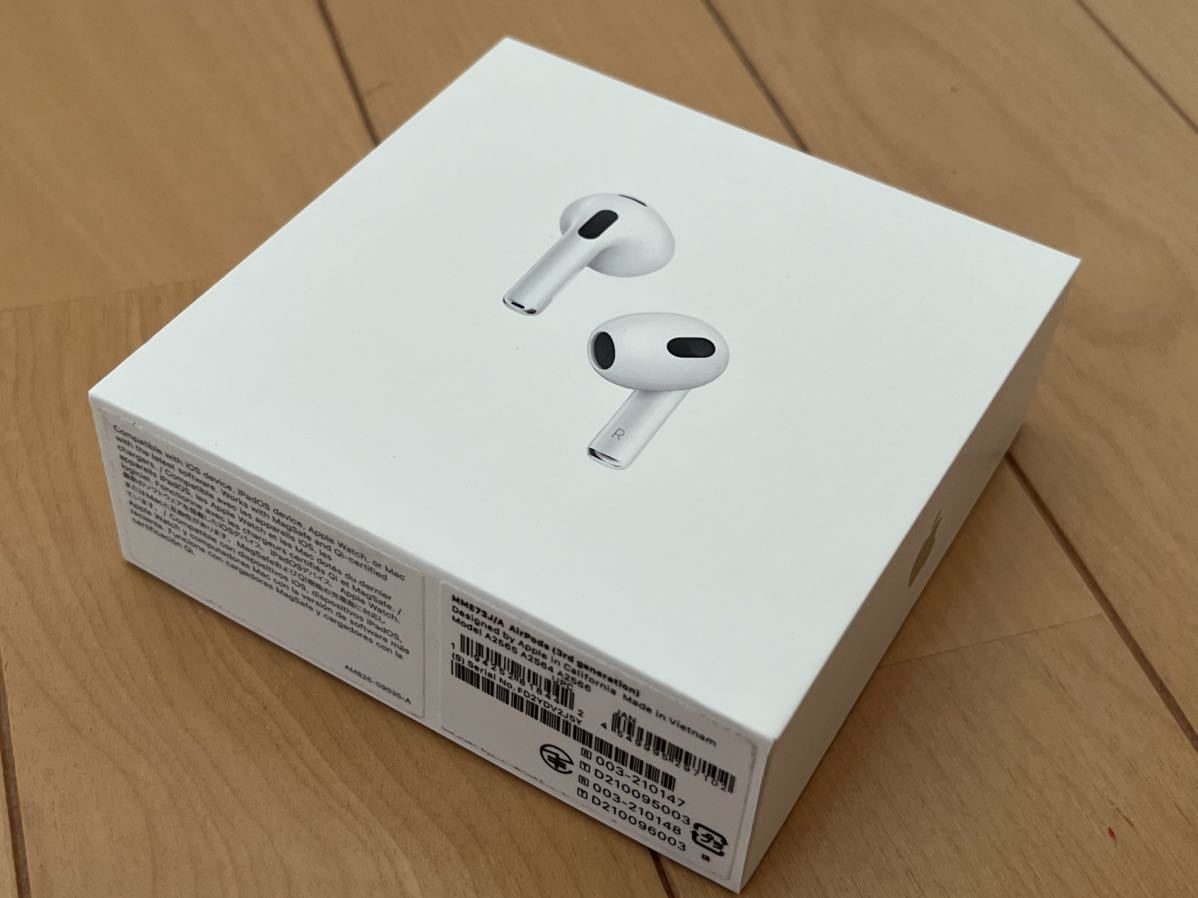 送料無料】AirPods 第3世代 イヤホン MME73J/A アップル 未開封 美品