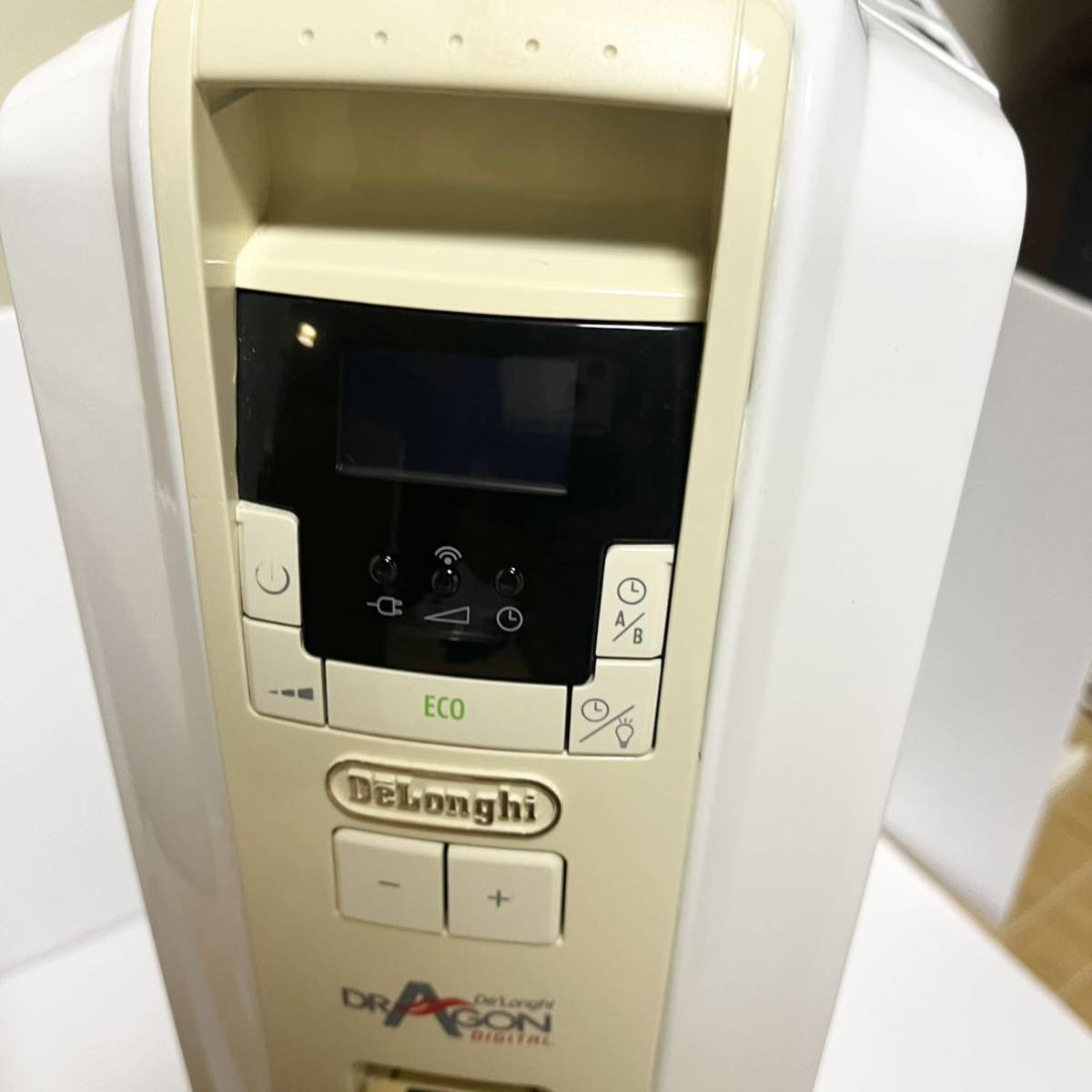 オイルヒーター デロンギ TDD0915W リモコン付き DeLonghi