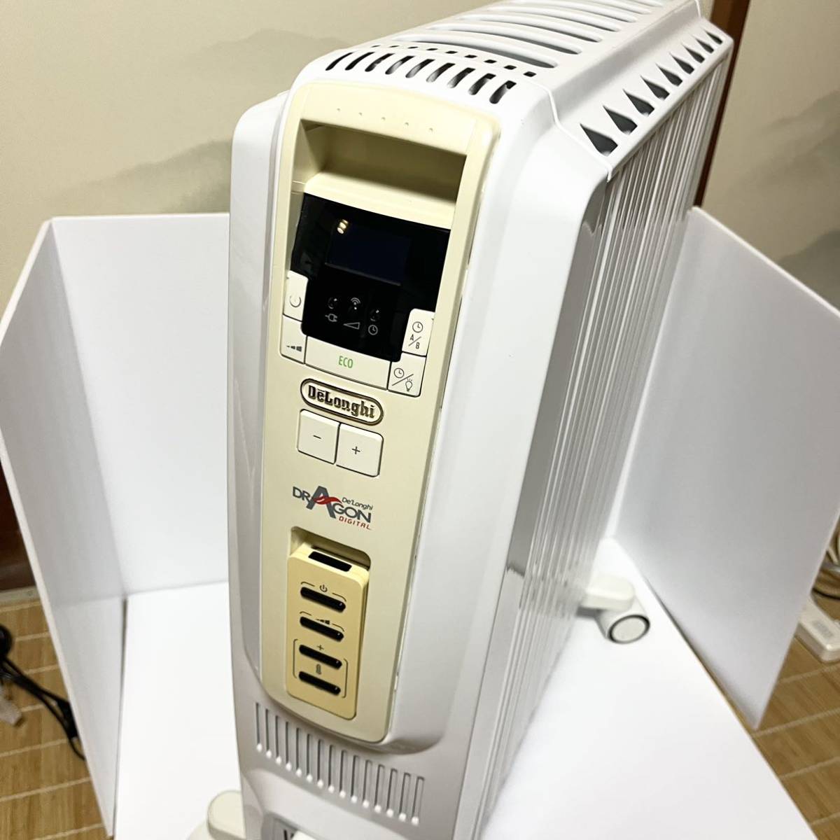 オイルヒーター デロンギ TDD0915W リモコン付き DeLonghi