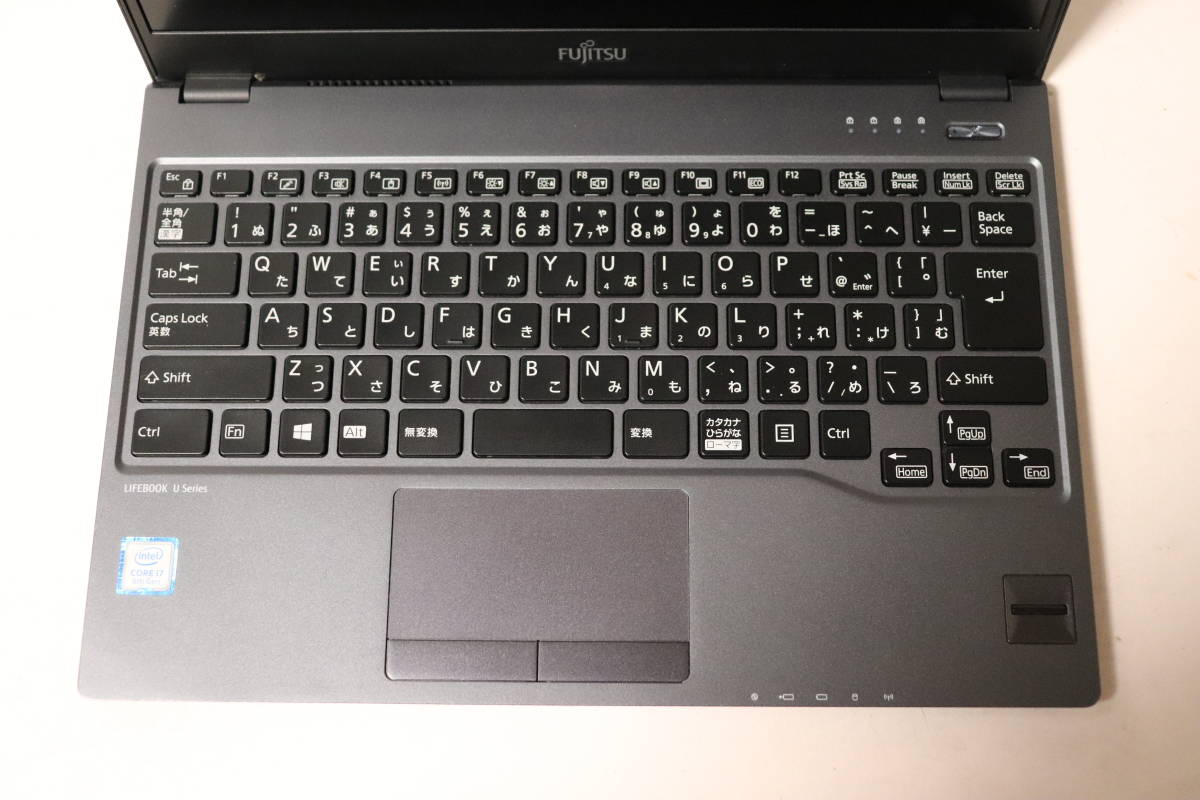 M913. FUJITSU / LIFEBOOK U938/VW / FMVU1803MD / Core i7-8550U / 8GBメモリ / SSDなし / 通電確認・ジャンク_画像2