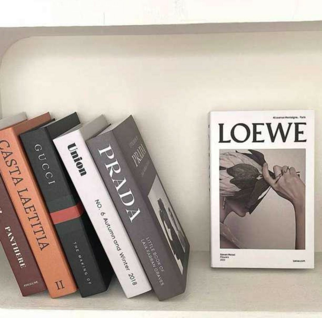 ダミーブック フェイスブック オシャレ小物 海外雑貨 結婚式 LOEWE 北欧_画像3