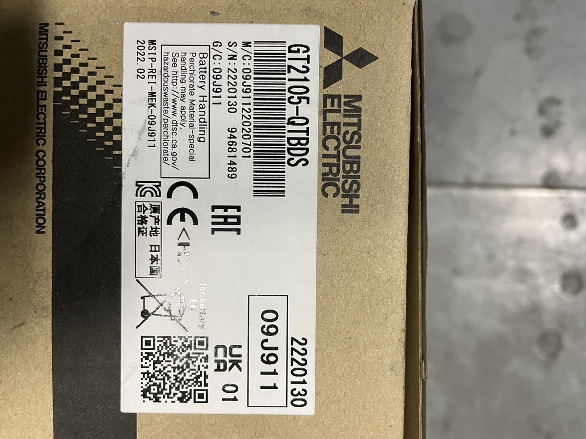 国内正規品】 未使用 GT2105-QTBDS 2022年製 三菱電機 タッチパネル