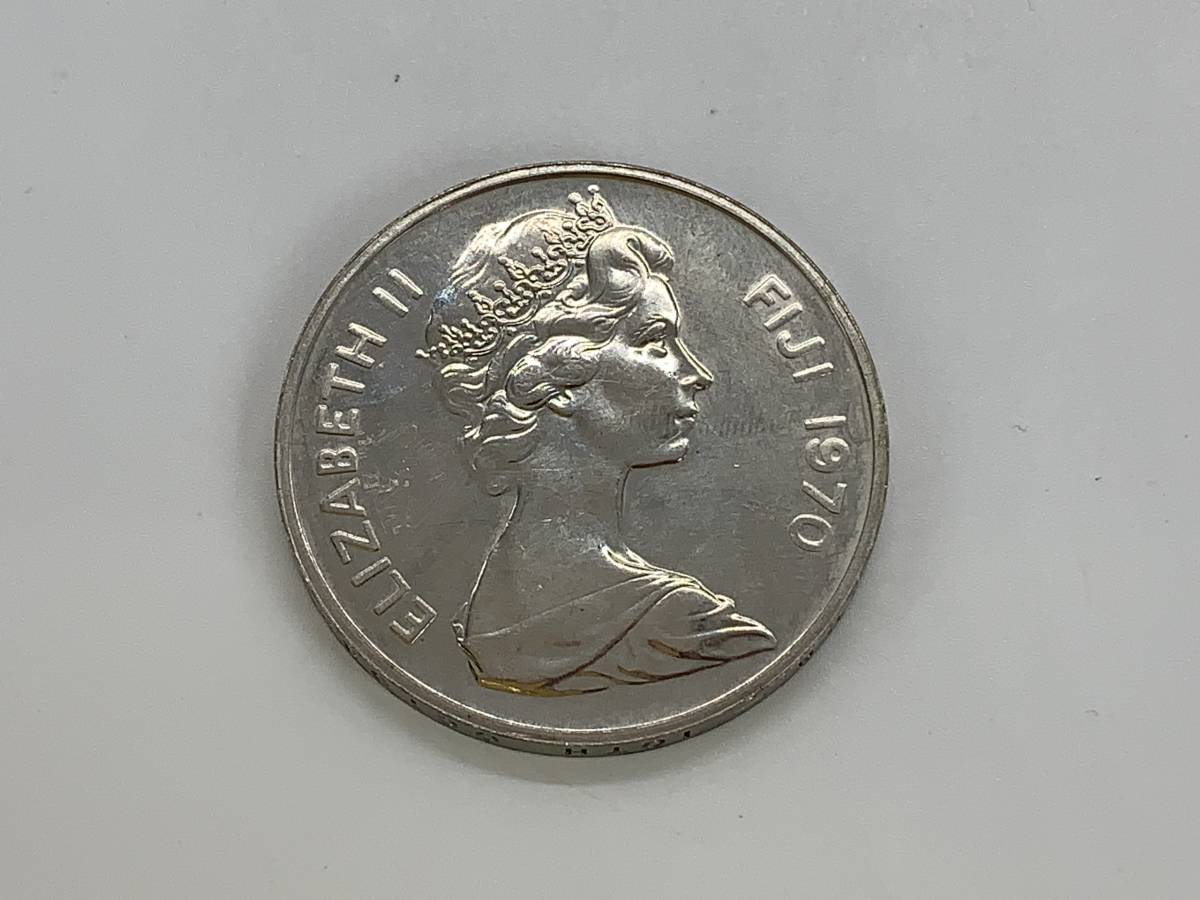 ★フィジー　独立記念　1ドル　銀貨　エリザベス2世　1970年　③_画像1